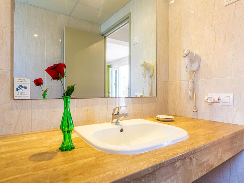 Appartamento 3 Camere Doppie  Appartamenti Arenal Playa Menorca Es Mercadal Appartamento 3 Camere Doppie  Appartamenti Arenal Playa Menorca Es Mercadal