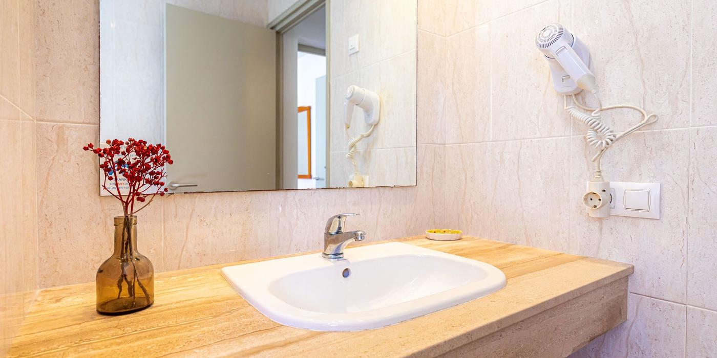 Apartamento 1 Dormitorio Doble y 1 Dormitorio Individual 20 Apartamento 1 Dormitorio Doble y 1 Dormitorio Individual 20