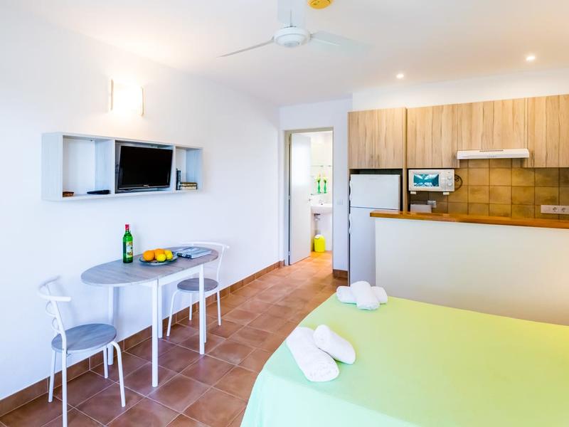 Appartamento Monolocale  Appartamenti Arenal Playa Menorca Es Mercadal Appartamento Monolocale  Appartamenti Arenal Playa Menorca Es Mercadal