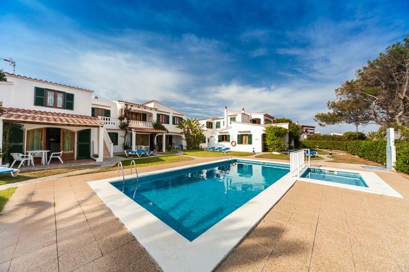Piscina  Appartamenti Arenal Playa Menorca Es Mercadal Piscina  Appartamenti Arenal Playa Menorca Es Mercadal